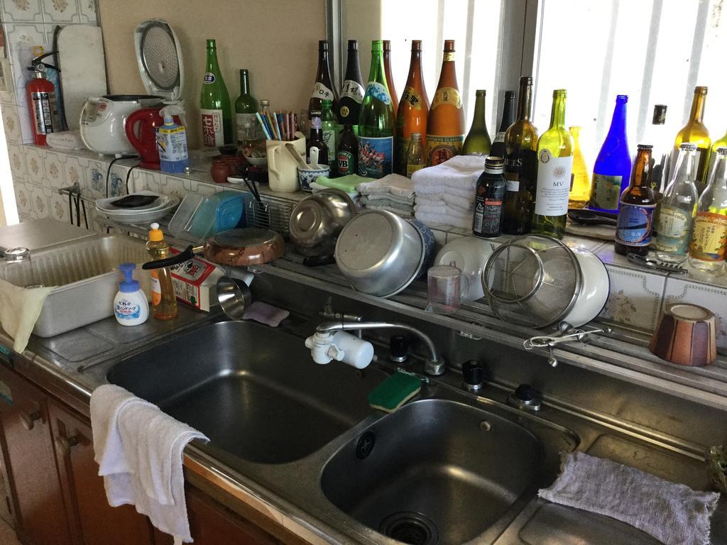 Hostel Yado Ari Itoman Rum bild
