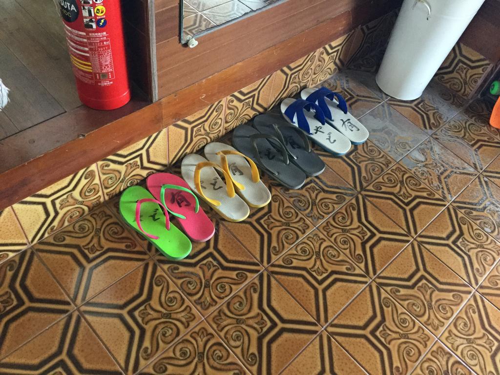 Hostel Yado Ari Itoman Rum bild